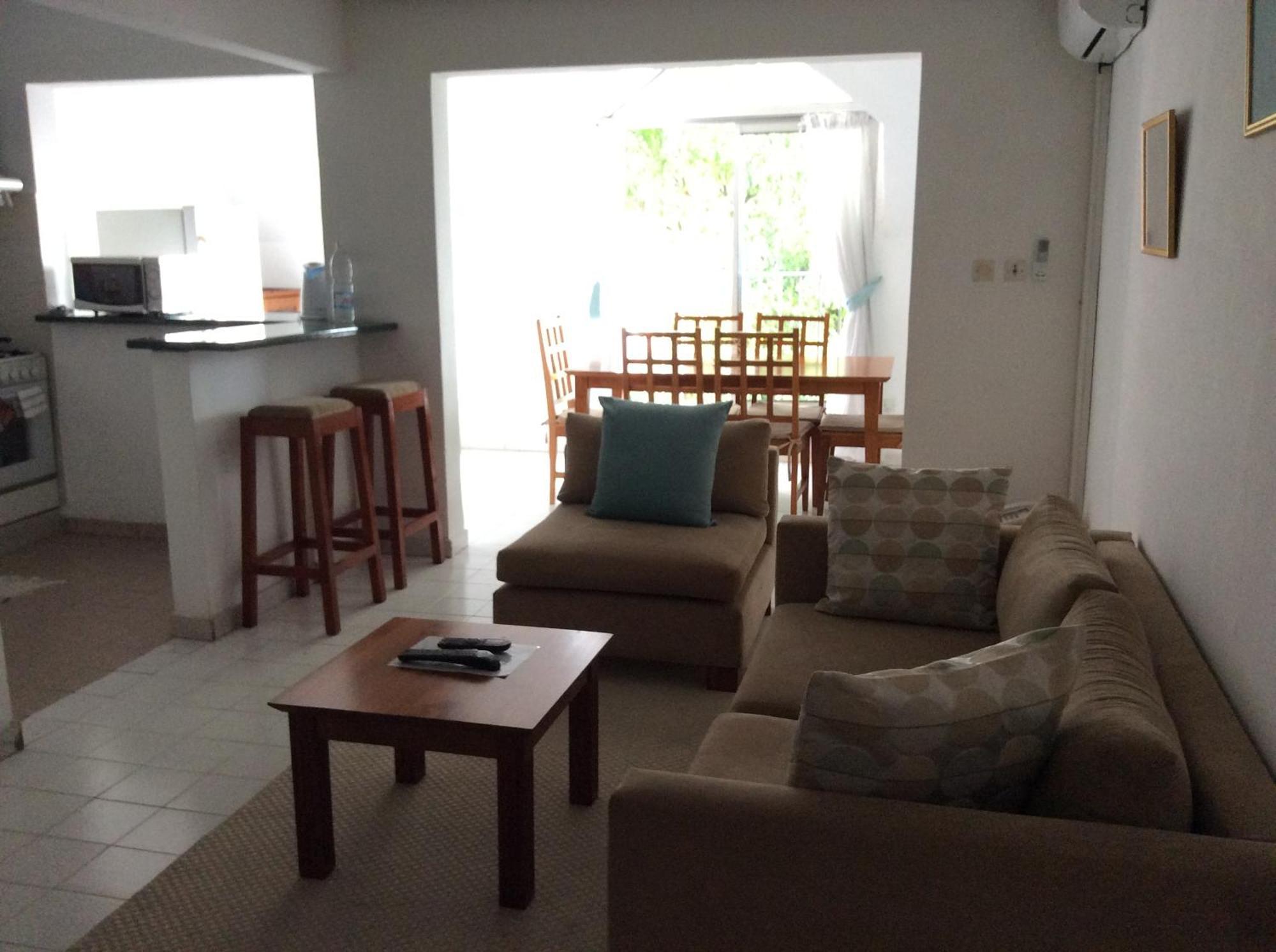 Residence Le Flamboyant Abidjan Bagian luar foto